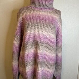 GAP Turtleneck Sweater - Pink and Gray